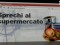 Supermercati e sprechi: ogni giorno un punto vendita dona 200 kg di cibo sono alle onlus, ma nessuno dice quanto e cosa finisce nei rifiuti