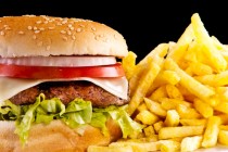 Nei fast food USA i menu negli ultimi 14 anni sono cambiati pochissimo e il bilancio nutrizionale resta altamente insufficiente