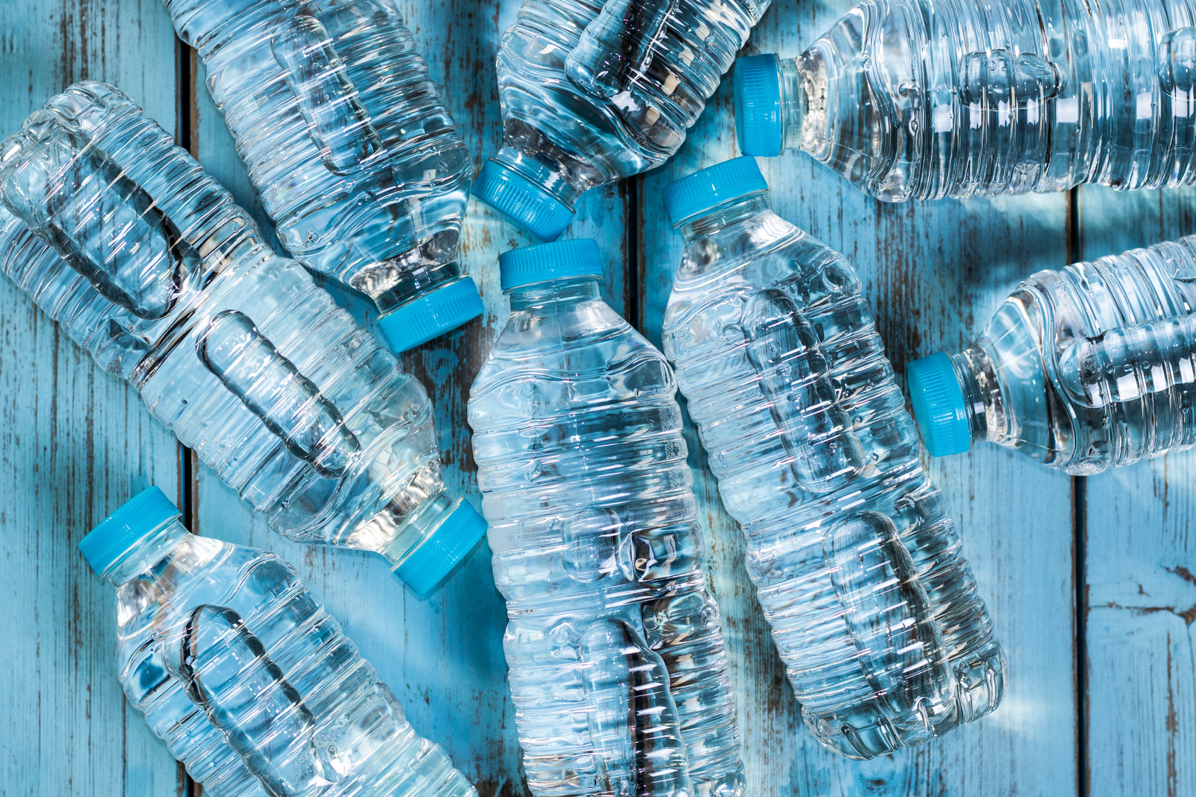 Vuoto a rendere per le bottiglie di plastica: un'altra occasione persa?