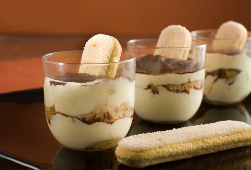 tiramisu dolce dessert 155017765