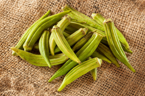 okra verdura asia 179481787