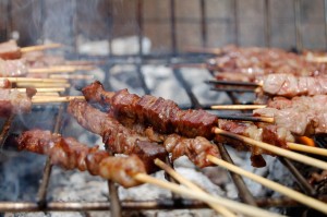 tossina di Shiga spiedini carne iStock_000002014351_Small