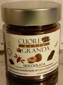 cuore della granda nocciolata