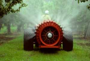 Pesticidi neonicotinoidi agricoltura iStock_000012529103_Small