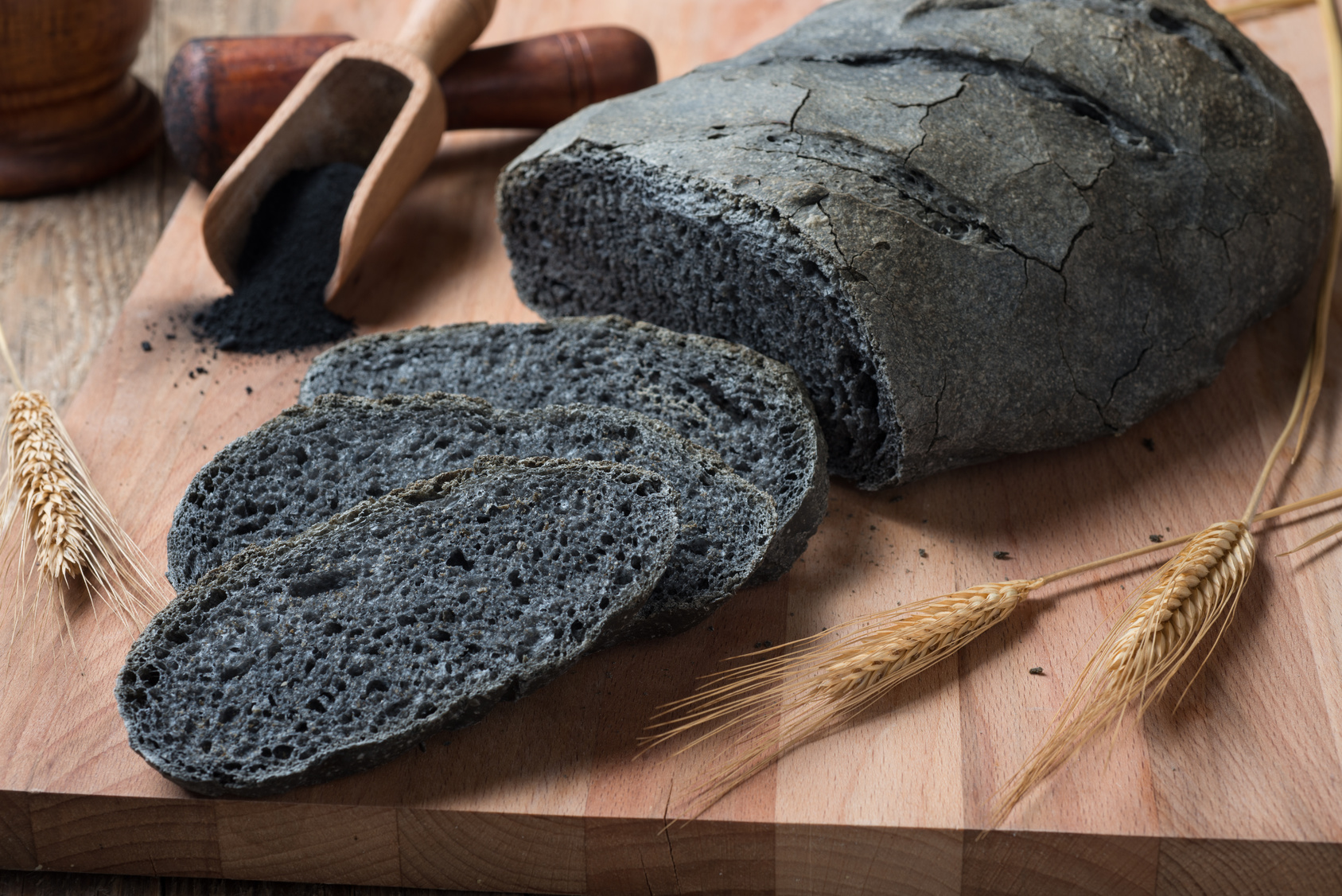 Pane nero carbone