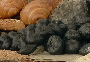 Pane nero carbone