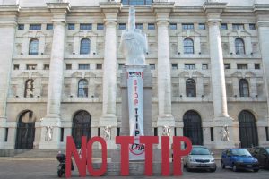 stop ttip borsa milano