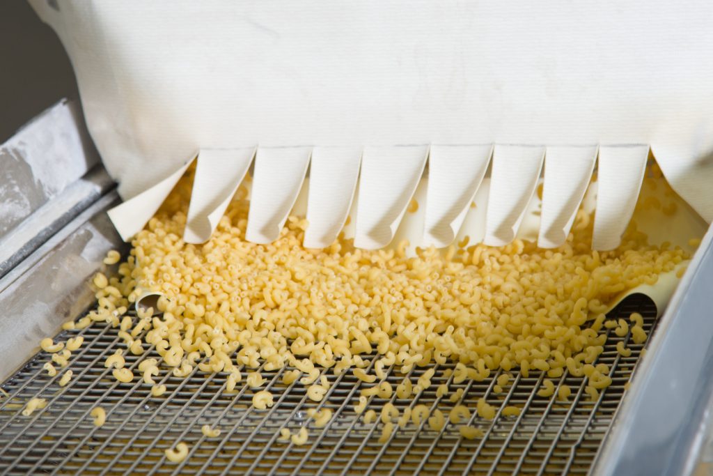 industrial production of pastaon automated food factory