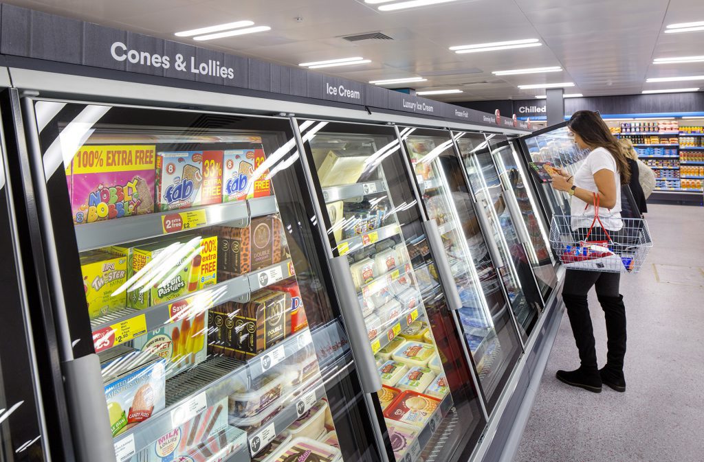 ICELAND supermercato surgelati banchi